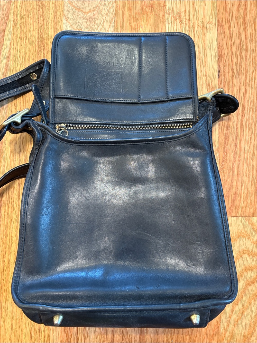 COACH Janice 9966 Black Leather Crossbody Bag - Picture 4 of 16